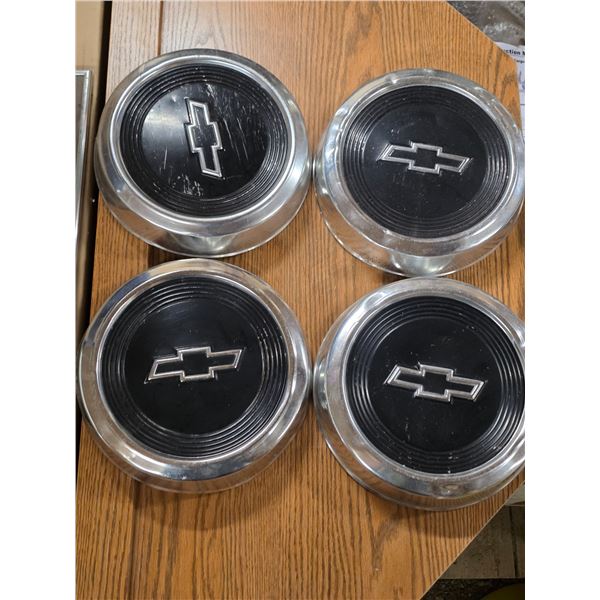 4 aluminum chevy hub caps