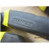 Image 5 : 2 Pairs of Stanley Pliers and a Ratcheting Screw Driver