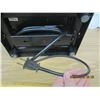 Image 5 : MotoMaster Air Compressor 120 Volt Tested and Working Well