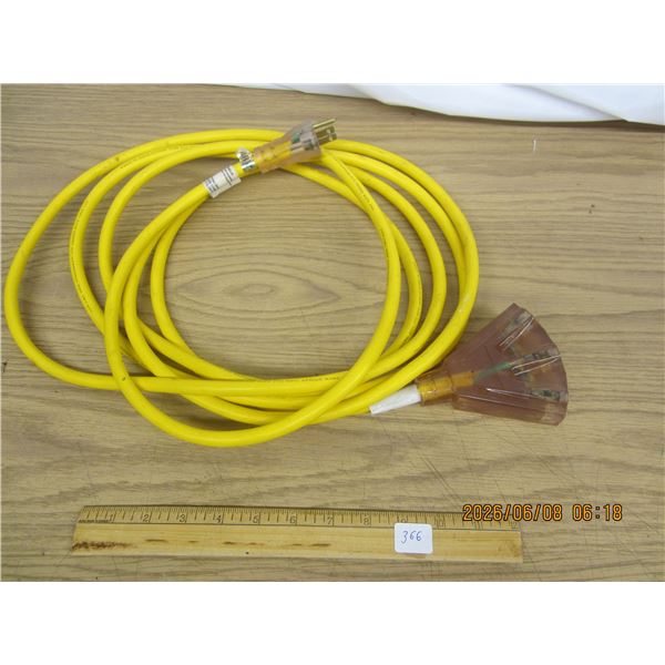 15 Foot Heavy Light Up Multi End Electrical  Cord Good Condition