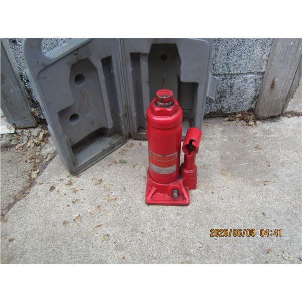 Hydraulic  Bottle Jack with Case