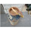 Image 3 : Antique Cream Can