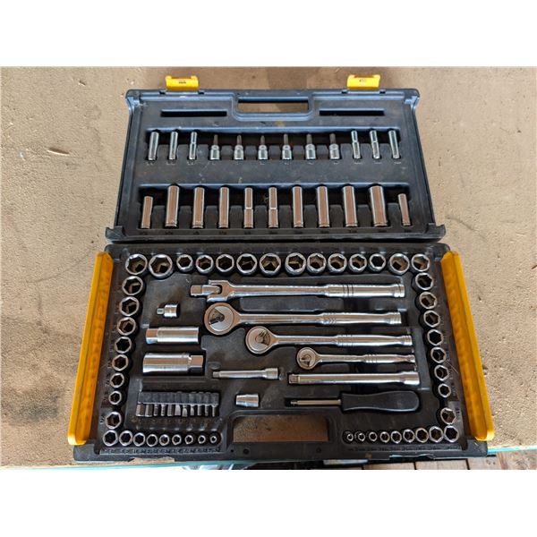 Set of Mastercraft ratchet Set
