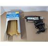 Image 1 : 461: BOSTIK 260 Glue Gun and Glue Sticks.