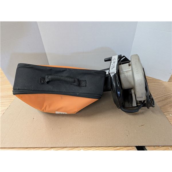 463: Sears CRAFTSMAN Circular Saw + 8 Ordinary Circular Blades & 1 Metal Cutting Blade in a RIDGID T