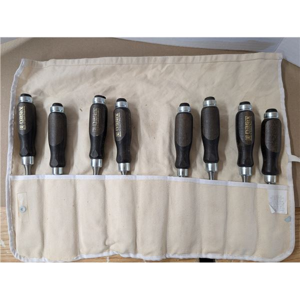 466: NAREX Wood Chisels in a cloth roll. Missing 1 from set. Made in Czech Republic.