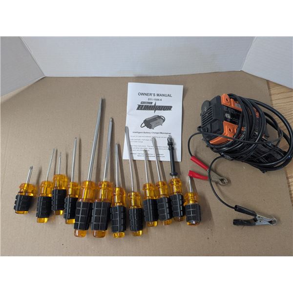 473: ELIMINATOR Intelligent Battery Charger/Maintainer with Instruction Manual + set of 12 screw dri