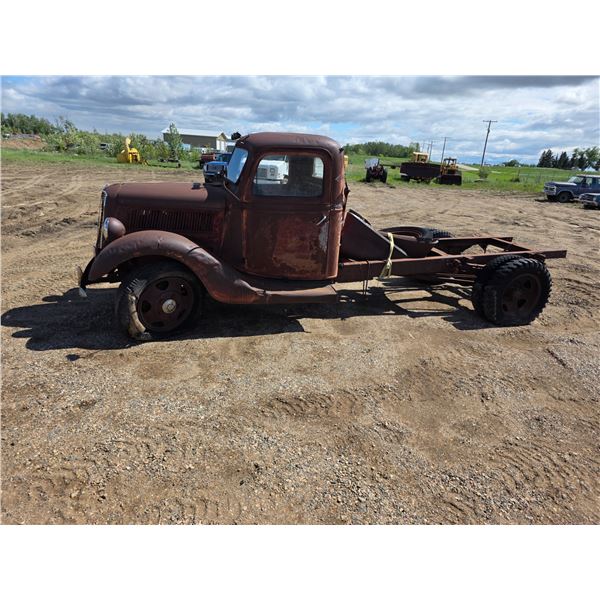 1938 ford truck- as is for parts- not running