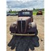 Image 2 : 1938 ford truck- as is for parts- not running
