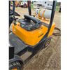 Image 2 : Propane powered forklift- runs but does not drive