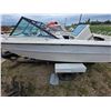 Image 6 : Fiberglass boat with trailer- motor not running