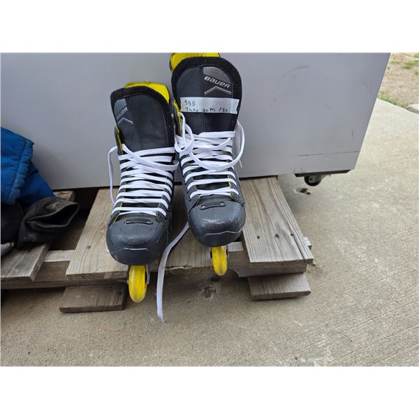 Bauer Roller Skates Size 13
