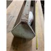 Image 2 : Tool box with bowling pin