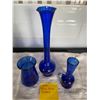 Image 2 : Blue Glass Vases