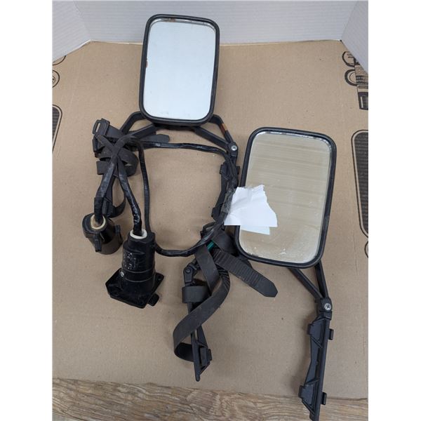 (2) rear Mirrors w/ RV Cord