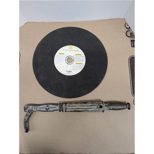 Vintage Crescent w/ 14" Cut off Wheel