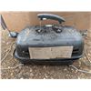 Image 2 : Pro Pane Portable Stove Top and Inflatable Raft W/ Paddle