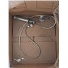 Image 3 : 2 sink Crane sink and Fauset, american standard
