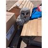 Image 4 : Pallet of Wood Bird House, Garden Décor, books, and etc.