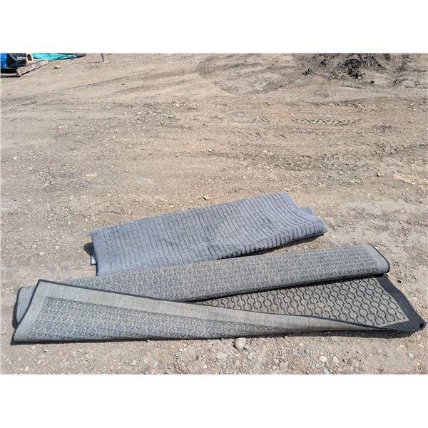 (2) Carpets