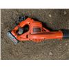 Image 2 : Black Decker Gardening Leaf Blower w/ Battery And Charger