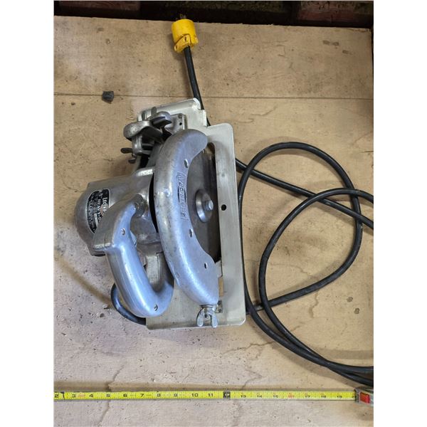 Electric circular saw- untested