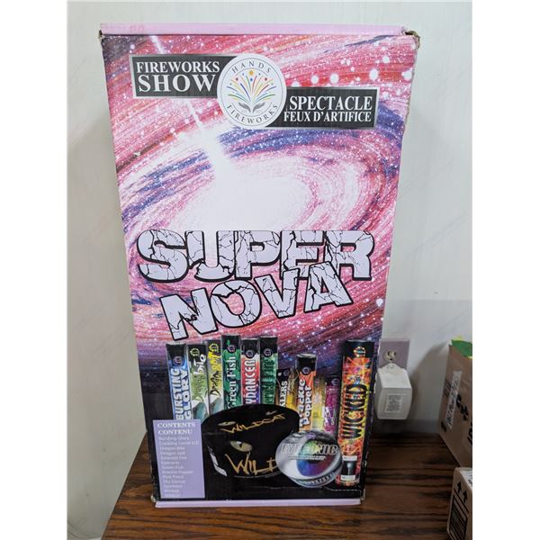 Box of Firework Shows Super Nova Set