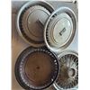 Image 2 : Vintage hub caps