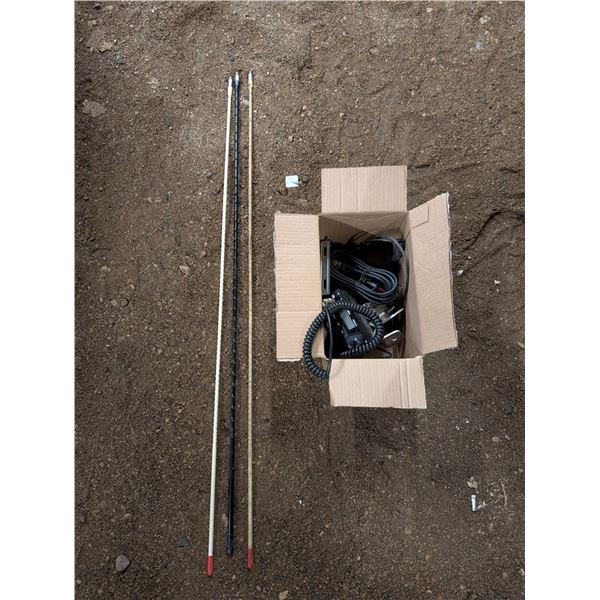 Kenworth Poles and Uniden Pro505 XL Radio System (Not tested)