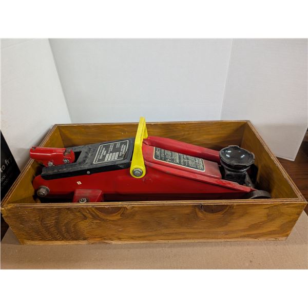 Hydraulic Jack CAP 4400 LBS w/ Box