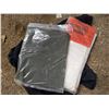 Image 3 : Box Various Rain Gear