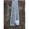 Image 1 : 2 trailer ramps- 75"L