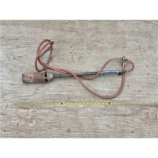 Tire torch