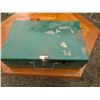 Image 1 : coleman portable cookstove, appears complete