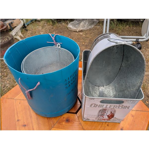 7 ice buckets/bins