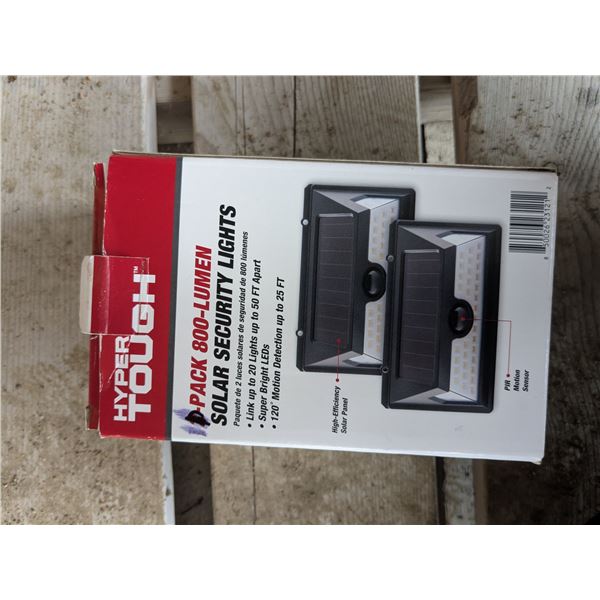 1- 800 lumen solar powered security light, original packaging