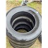 Image 2 : 4 tires- 235/65R17