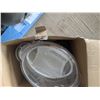 Image 5 : Digital food steamer with original box - working, and 35.5" mini-blinds