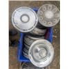Image 4 : 25+ hubcaps, various makes, models and years