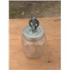 Image 2 : vintage glass butter churn, 1gallon, crank works
