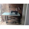 Image 1 : Vintage electric Singer sewing machine, with table
