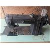 Image 2 : Vintage electric Singer sewing machine, with table