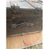 Image 7 : Vintage wooden travel trunk approx. 40"x21.5"x12"