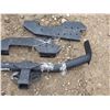 Image 2 : Hitch receiver and brackets- 3ft w