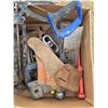 Image 2 : Box of misc tools