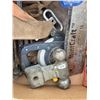 Image 3 : Box of misc tools