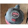 Image 2 : Craftsman 30L Shop vac 3.5HP - working, no hoses