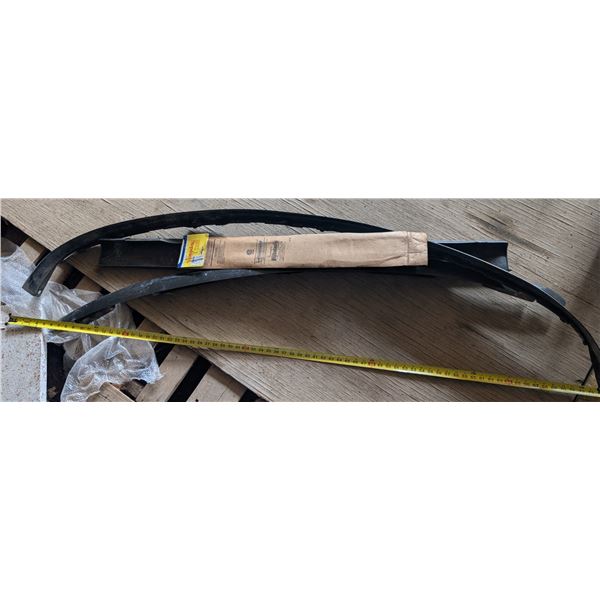 Lot of Front Bumpers, Step - chev/gmc