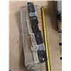 Image 2 : Lot of truck Grills - gmc/chev - 90's/2000's