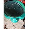 Image 1 : Turtle sandbox